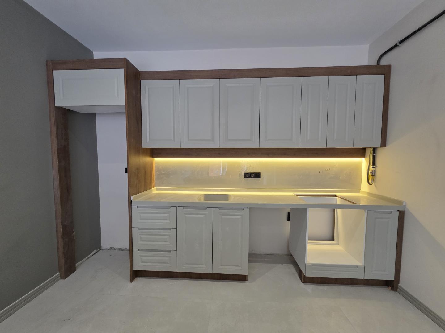 Plaza'dan Güney Cephe Sıfır Ara Kat 2+1 Lüks Rezidans Daire - Resim 6
